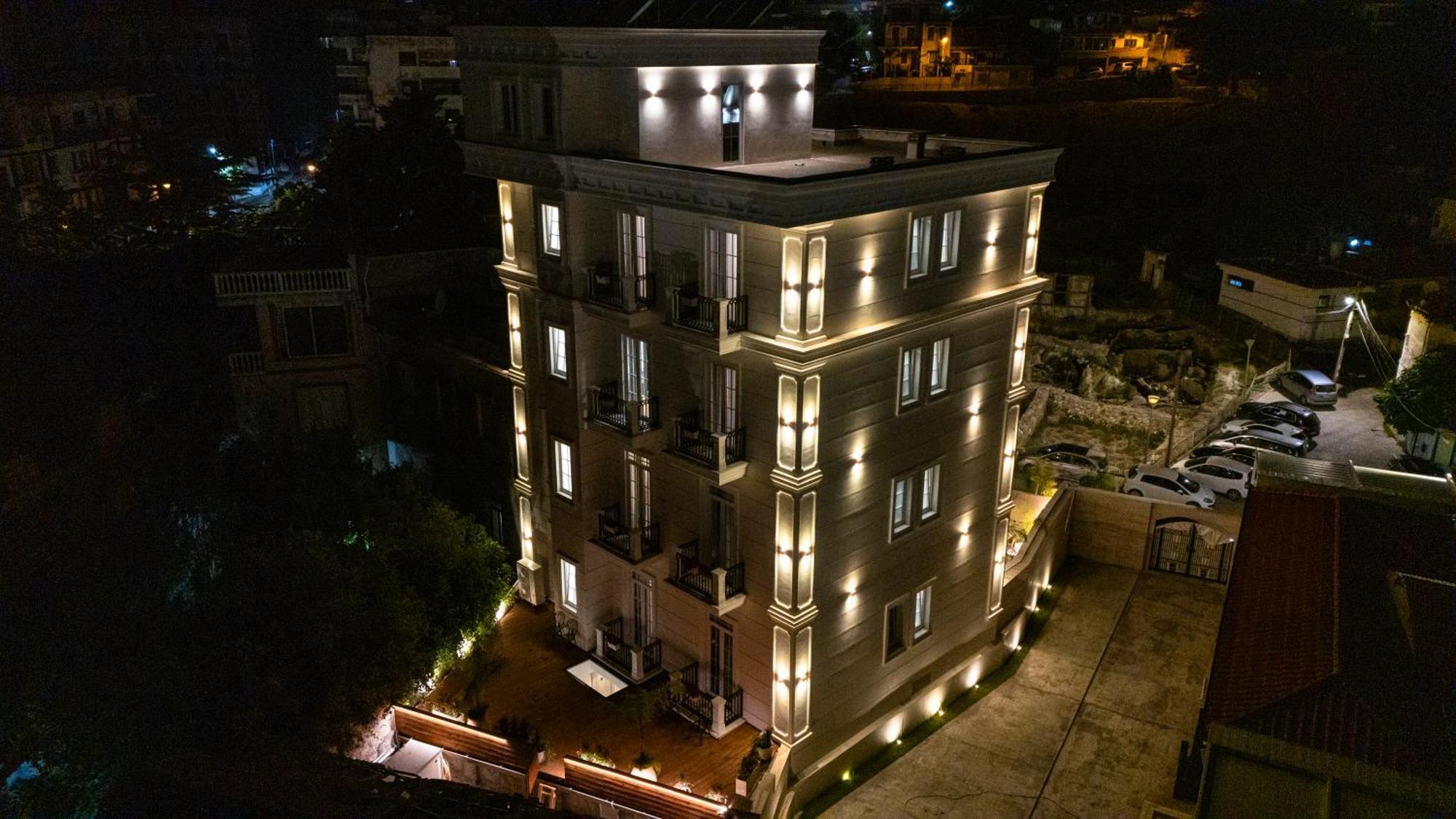 Art Gallery Boutique Hotel Durres Exterior photo